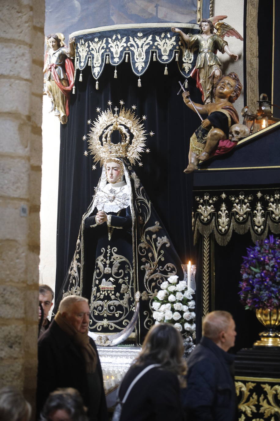 Las veneraciones del primer viernes de marzo en Córdoba, en imágenes