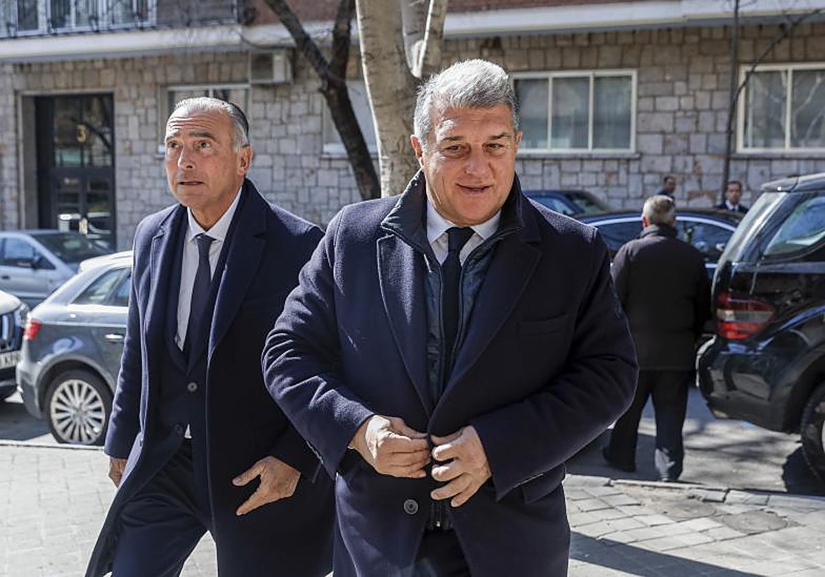 Almuezo de los presidentes del Real Madrid y FC Barcelona antes del partido de Copa del Rey