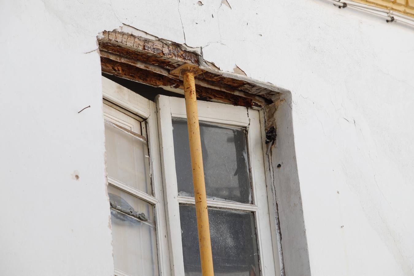 El deterioro de San Agustín y el riesgo de las casas okupas, en imágenes