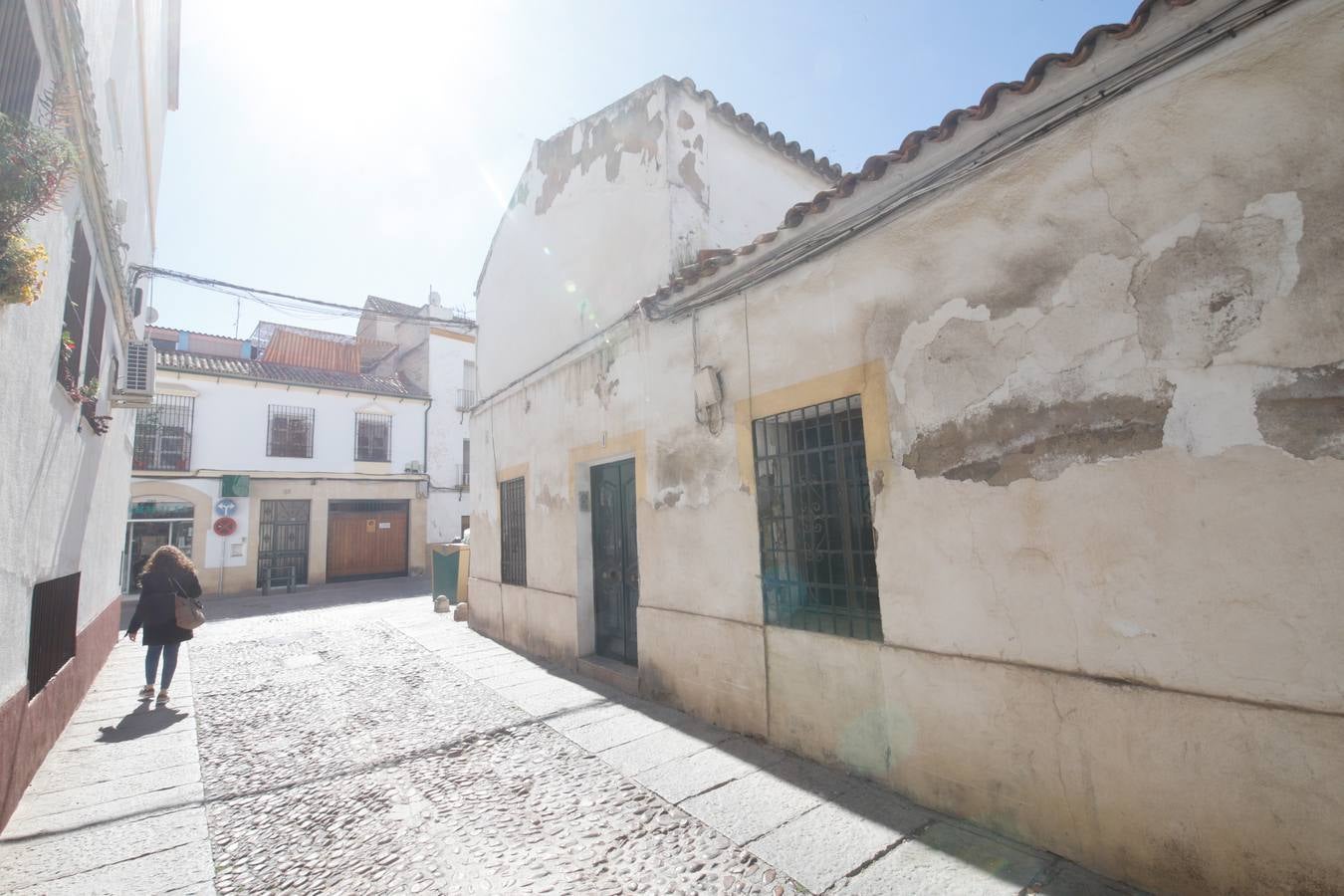 El deterioro de San Agustín y el riesgo de las casas okupas, en imágenes