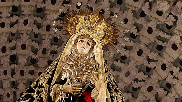 La Virgen de los Dolores, en el viernes que lleva su nombre