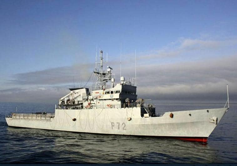 La Armada española intercepta dos buques rusos en el Mediterráneo