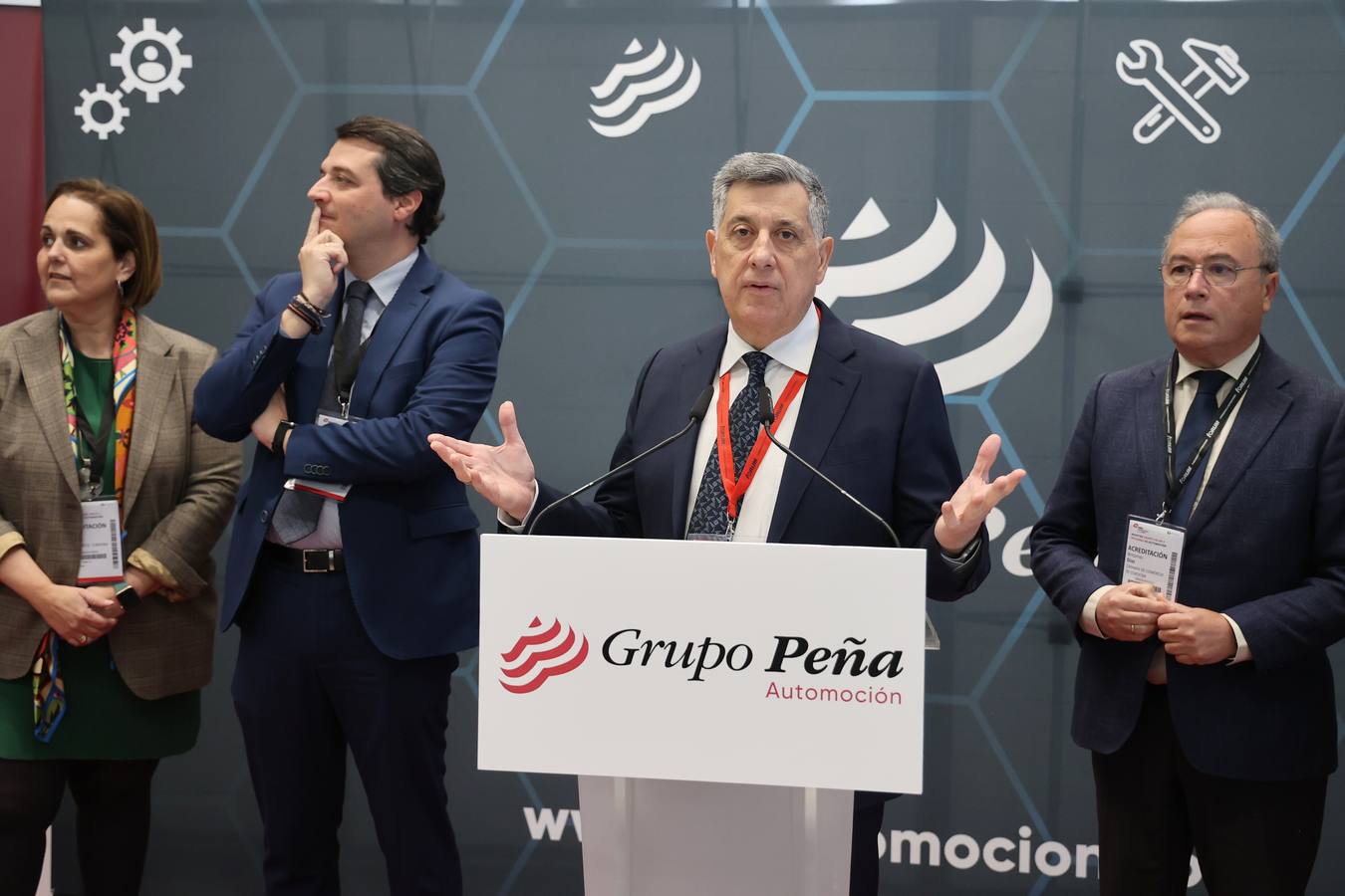 La Feria del Grupo Peña en Córdoba y el estreno del CEFCC, en imágenes