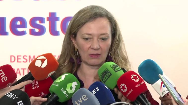 Victoria Rosell dice que antes se cantaba a la madre de Fraga