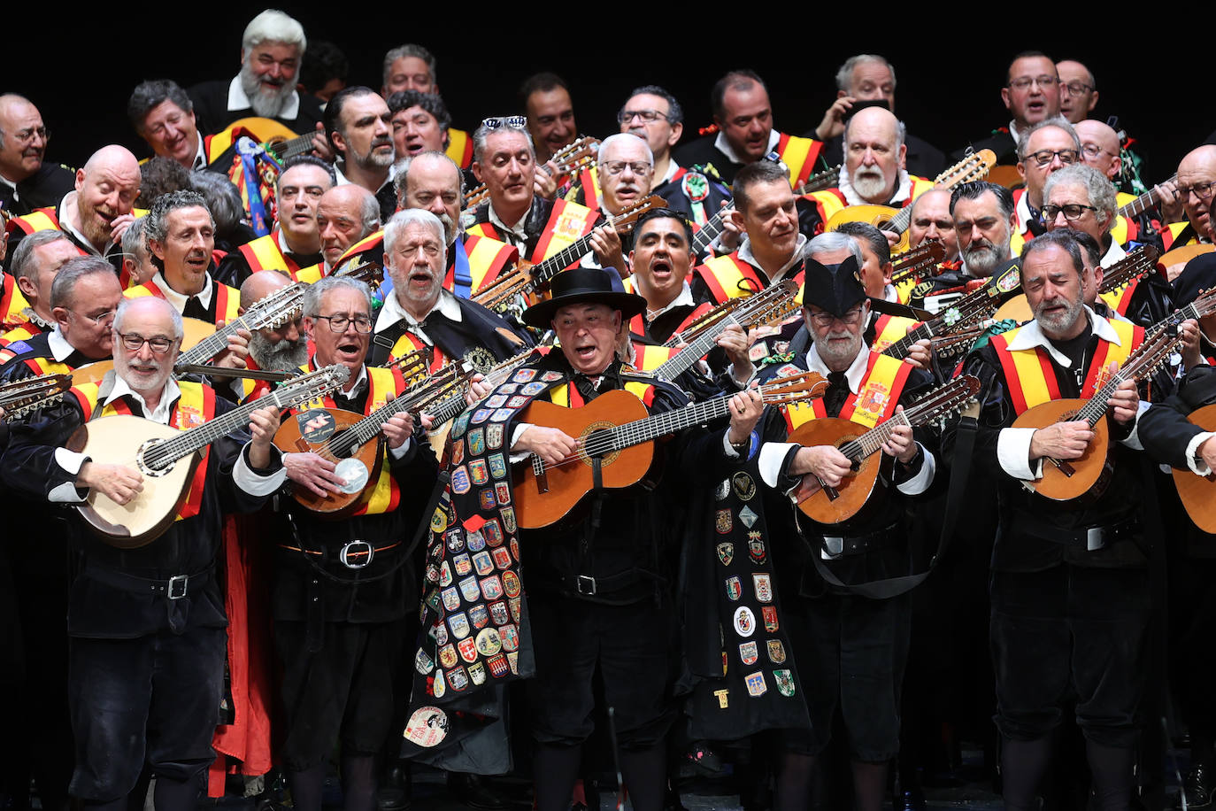 El concierto de Tuna España en el Gran Teatro de Córdoba, en imágenes