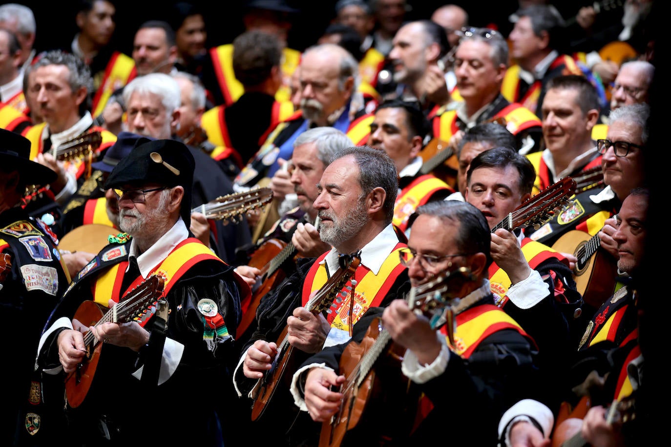El concierto de Tuna España en el Gran Teatro de Córdoba, en imágenes