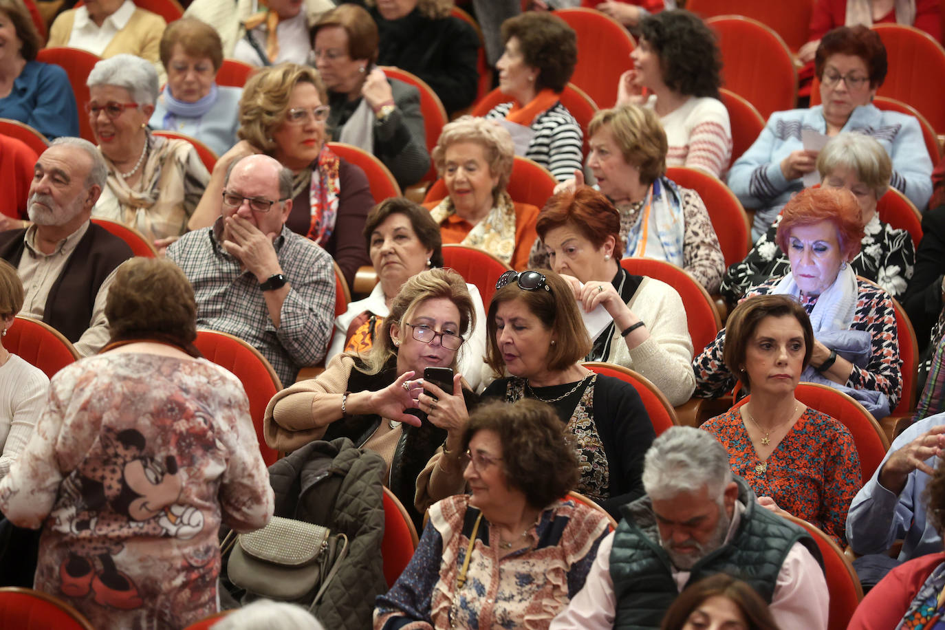 El concierto de Tuna España en el Gran Teatro de Córdoba, en imágenes