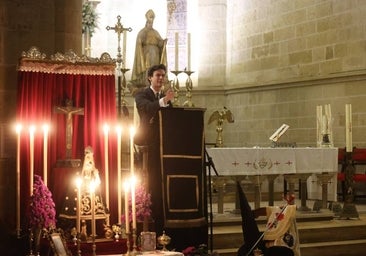 Raúl Muñoz, la fuerza juvenil de las devociones de Córdoba