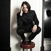 Joaquín Cortés: «En el colegio tuve que pegarme muchas veces, me hacían 'bullying' por bailar»