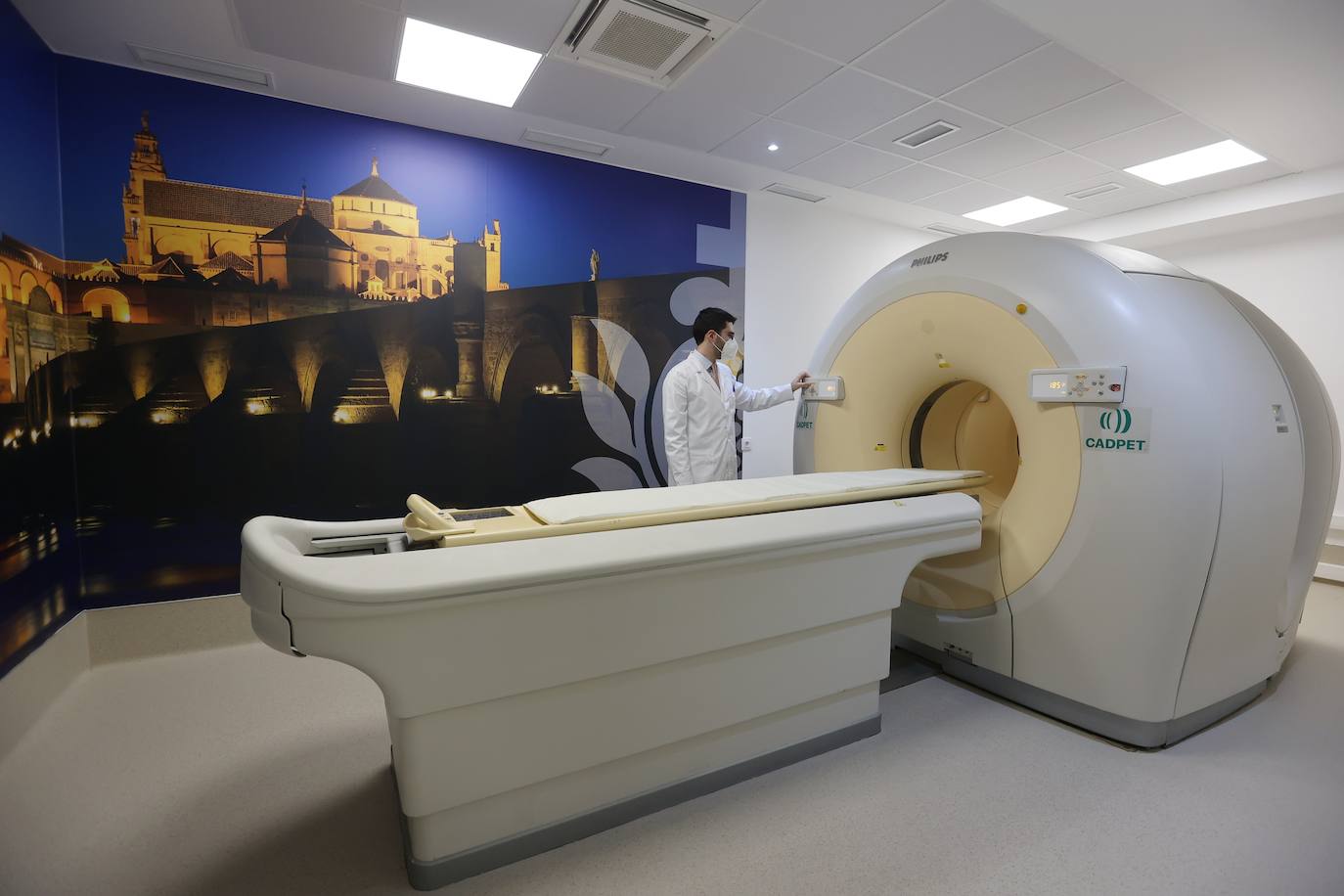 La nueva unidad de Medicina Nuclear del Hospital San Juan de Dios de Córdoba, en imágenes