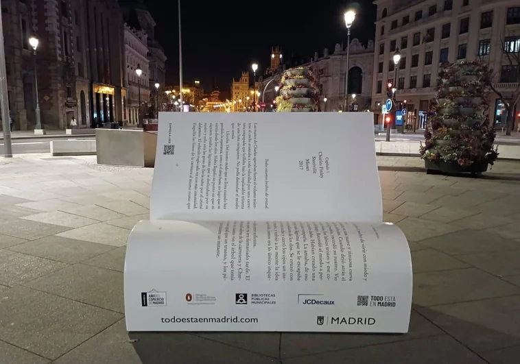 Relatos de Benito Pérez Galdós o J. K. Rowling hechos libros gigantes donde sentarse a leer