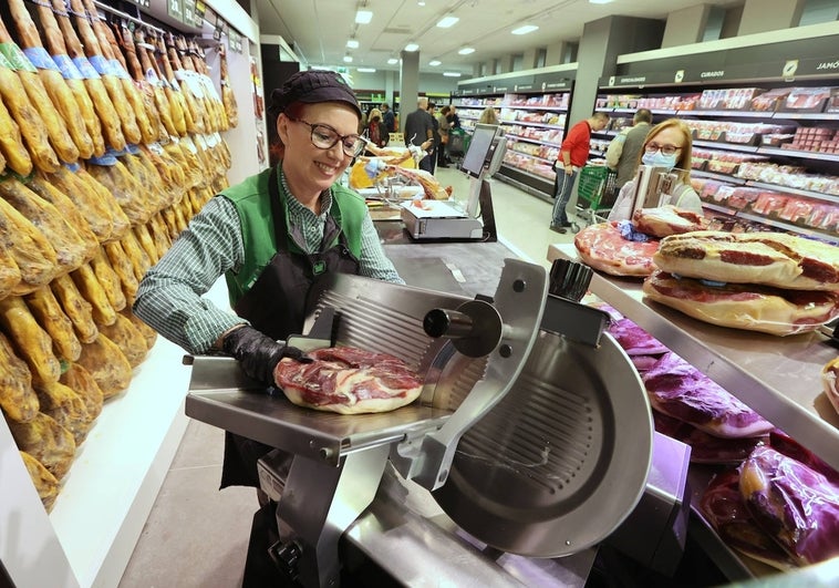 Mercadona bate su récord histórico con 31.041 millones de facturación y 718 de beneficio