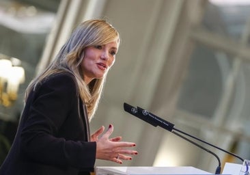 CS carga contra PSOE y PP en su campaña más difícil: «Hay que liberarse de sus políticas fracasadas»