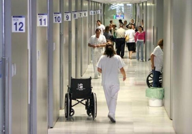 Unidas Podemos pregunta en el Congreso por las listas de espera sanitarias y la Junta dice que «todo es un bulo»