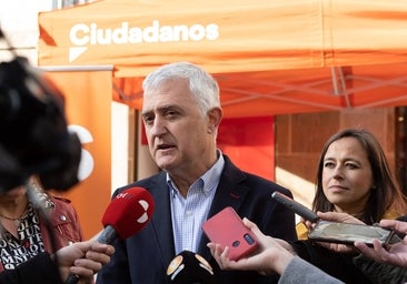 Carlos Martínez censura «el transfuguismo» que Óscar Puente sí acepta en su lista