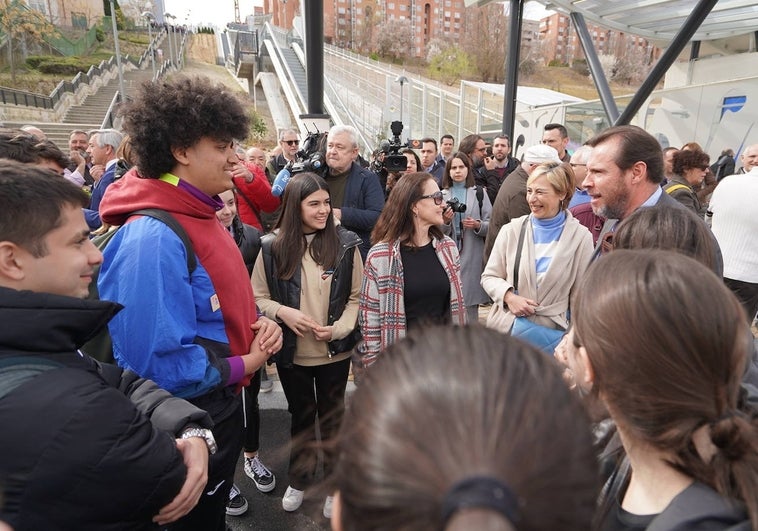 El barrio vallisoletano de Parquesol estrena con complicaciones el primero de sus elevadores