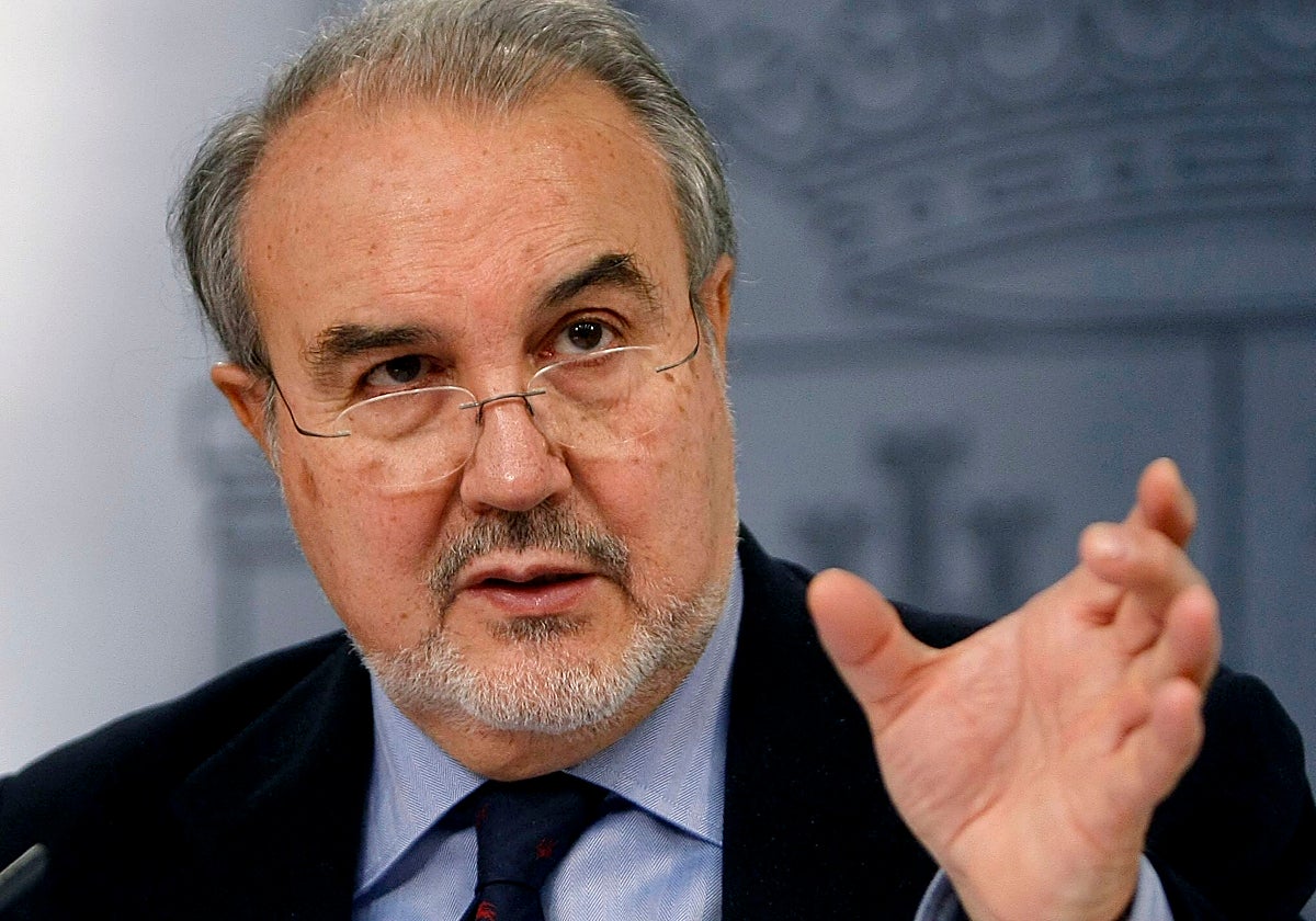 Foto de archivo de Pedro Solbes, que habló con ABC en 2013 de su salida del Gobierno, entre otros asuntos