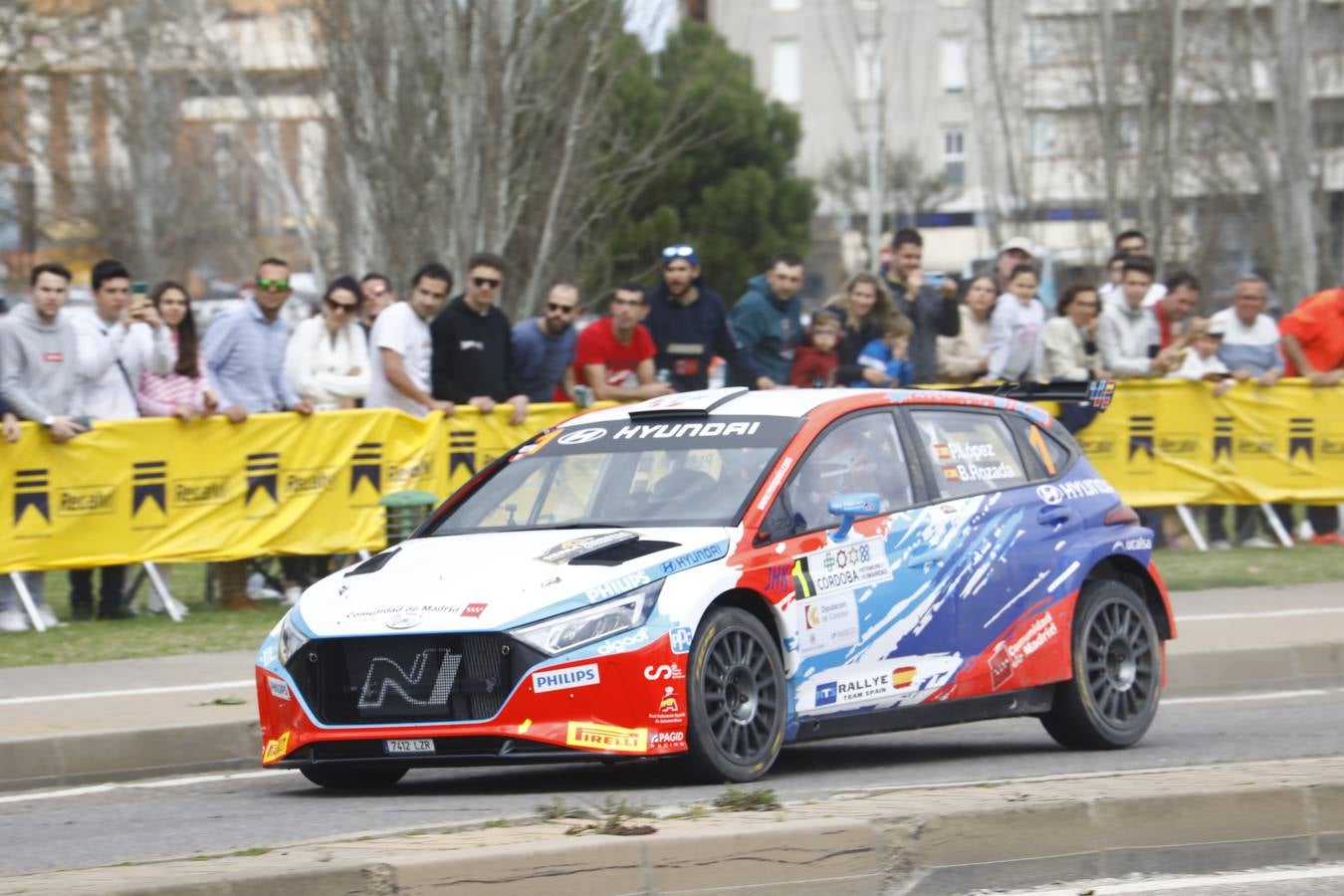 Las mejores imágenes del tramo urbano del Rallye Sierra Morena 2023
