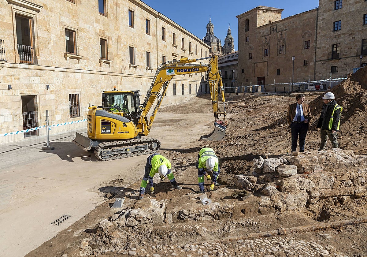 Obras en la plazuela de San Bartolomé de Salamanca este pasado febrero