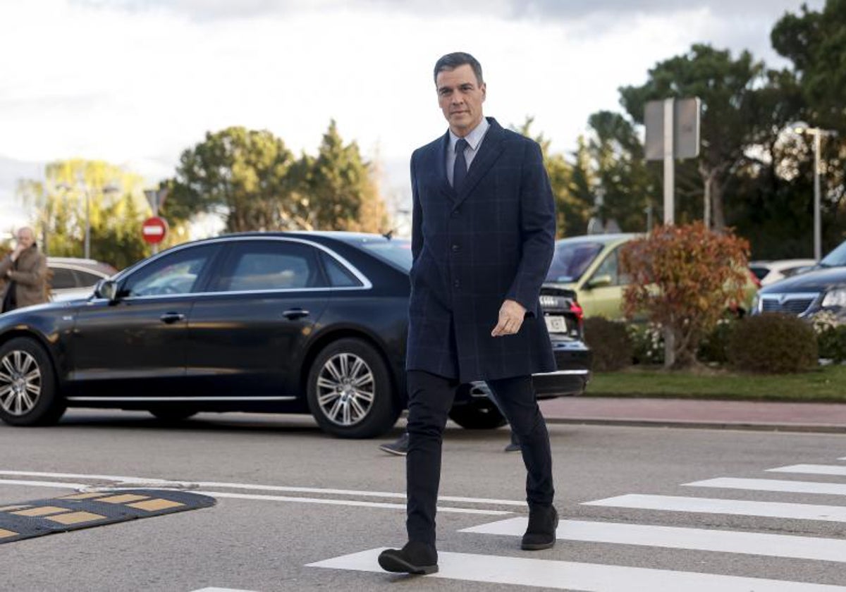 Sánchez elude las tensiones en la izquierda para calmar al PSOE