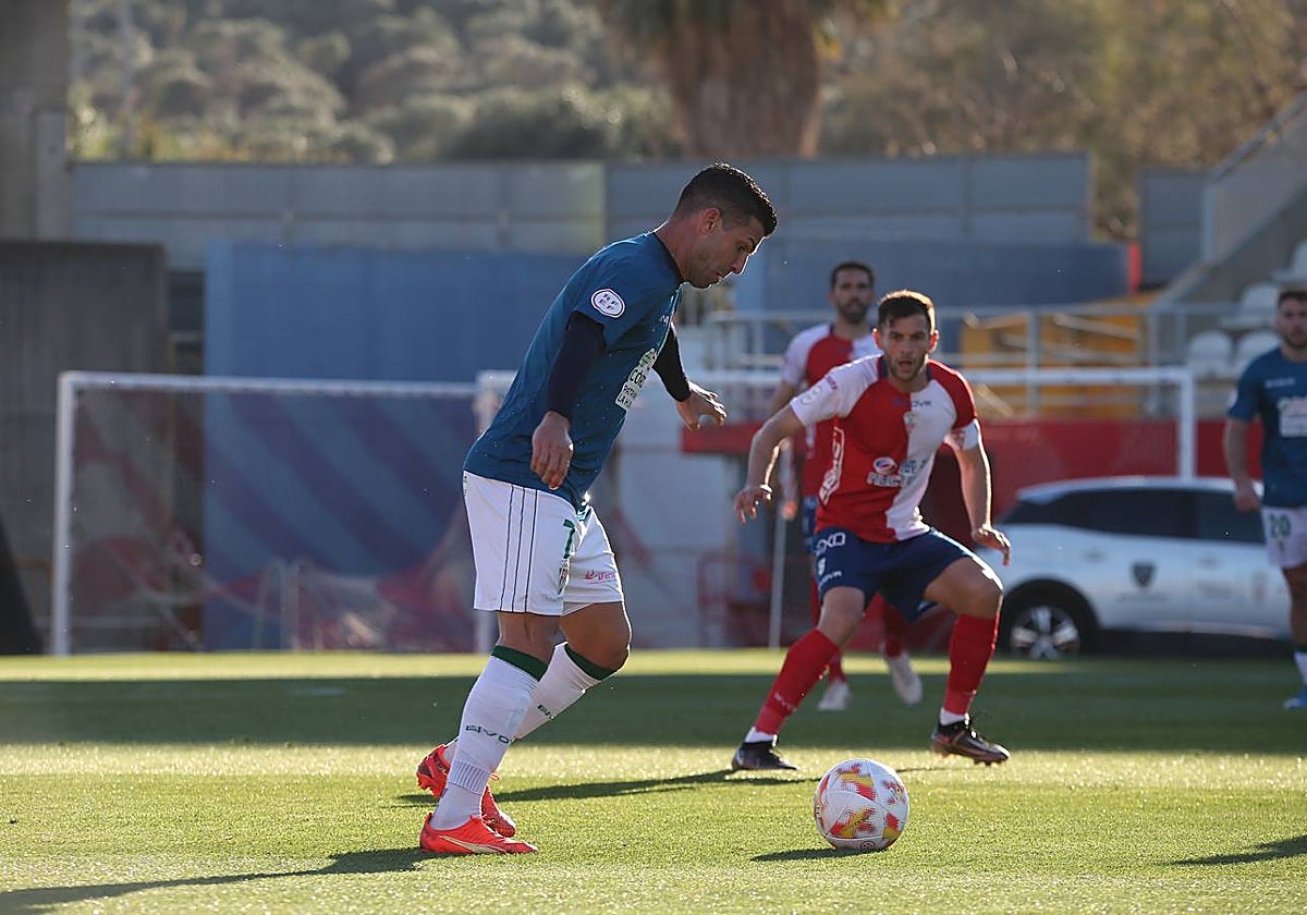 Willy durante el partido ante el Algeciras en el Nuevo Mirador