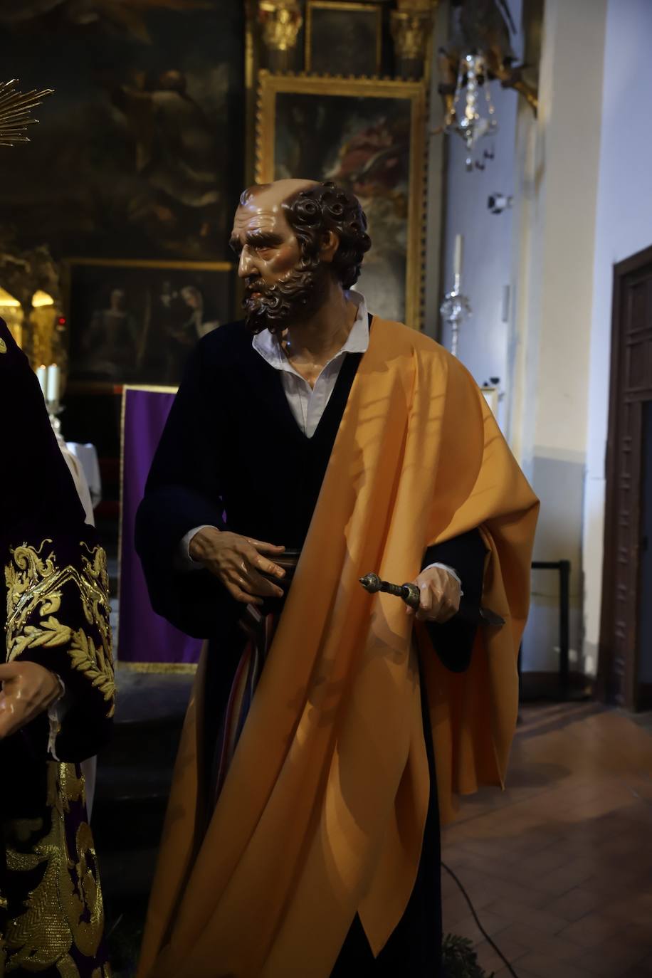 Los tres nuevos apóstoles junto al Señor de la Salud de Córdoba, en imágenes