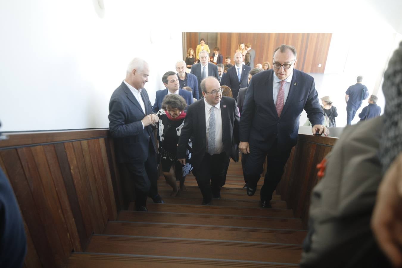 Fotos | El Gobierno entrega a la Junta de Andalucía la nueva Biblioteca de Córdoba