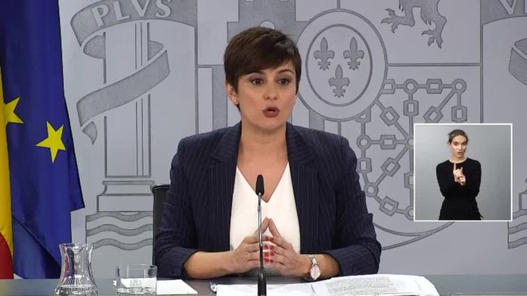 Isabel Rodríguez: "Feijóo, con la abstención, está atando su futuro político a la ultraderecha"