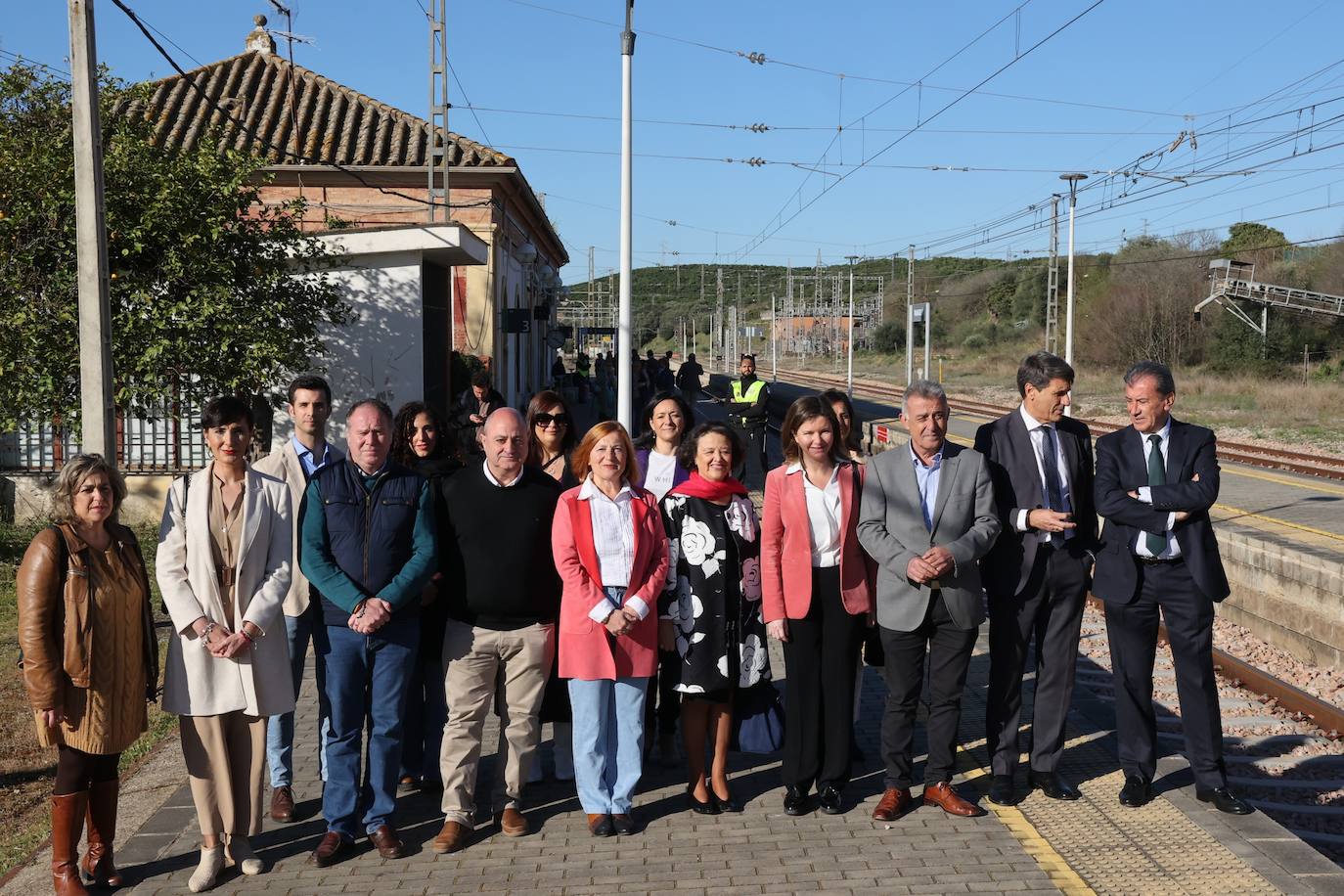 El viaje inaugural del tren de proximidad entre Palma y Villa del Río, en imágenes
