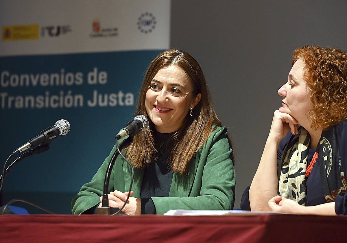 La delegada del Gobierno en Castilla y León, Virginia Barcones, y la directora del Instituto para la Transición Justa, Laura Martín Murillo, participan en un encuentro informativo con empresarios y emprendedores sobre las ayudas convocadas por el Instituto para la Transición Justa
