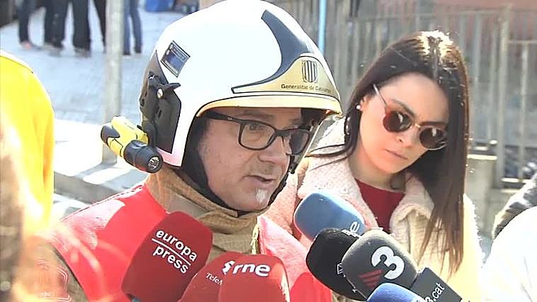 Mueren tres personas en el incendio de un edificio de viviendas