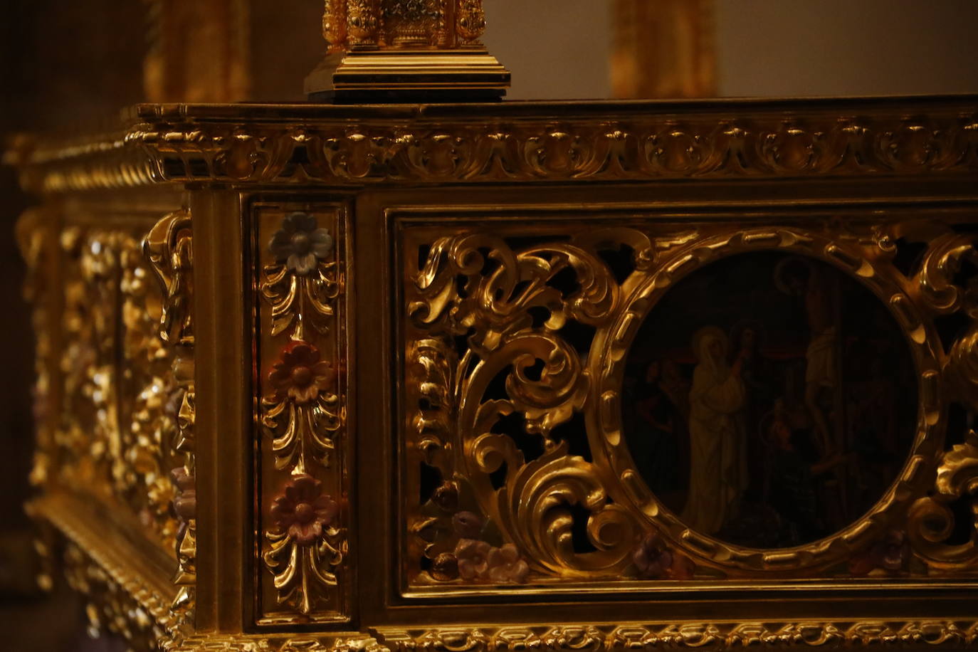 El palio de la Virgen de las Lágrimas de Córdoba tras su reforma, en imágenes