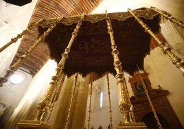 El palio de la Virgen de las Lágrimas de Córdoba tras su reforma, en imágenes