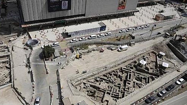 Restos arqueológicos hallados durante las obras en la avenida de Andalucía