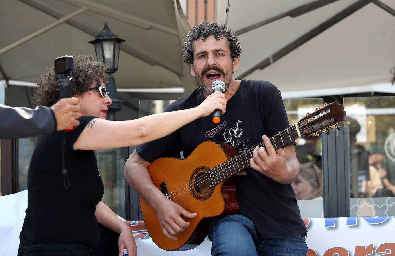 El éxito de la manifestación de Toledo en defensa del Tajo, en imágenes