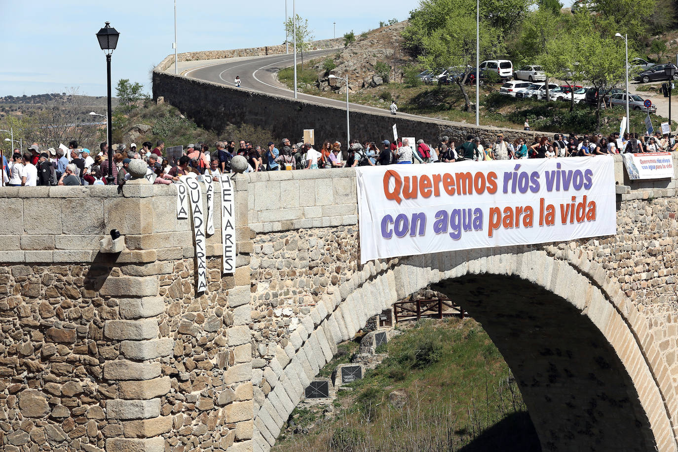 El éxito de la manifestación de Toledo en defensa del Tajo, en imágenes