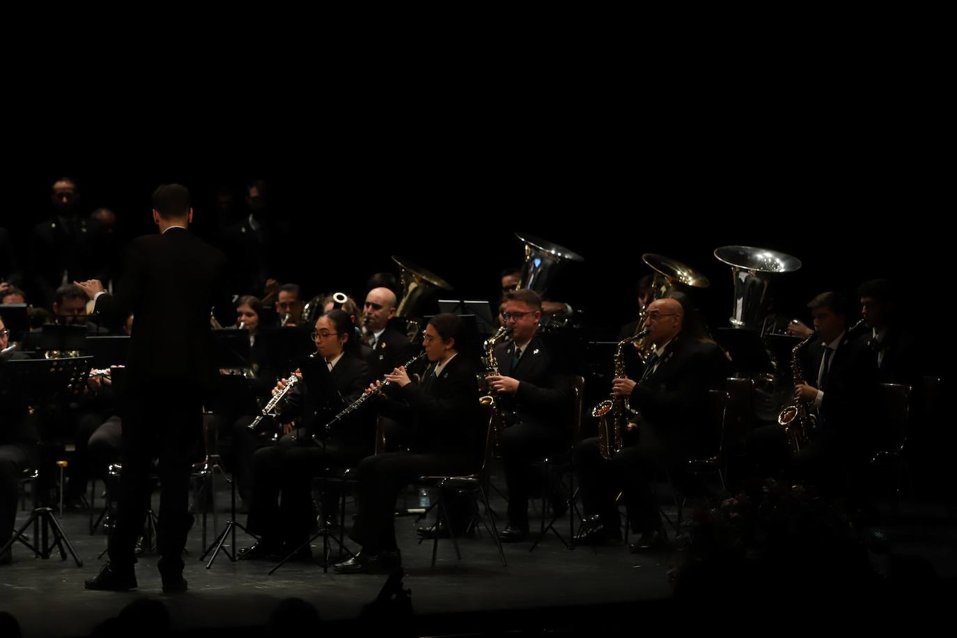 El pregón de Semana Santa de Francisco Román en el Gran Teatro de Córdoba, en imágenes