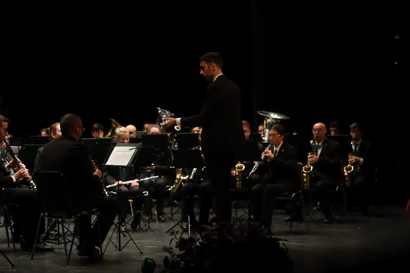 El pregón de Semana Santa de Francisco Román en el Gran Teatro de Córdoba, en imágenes