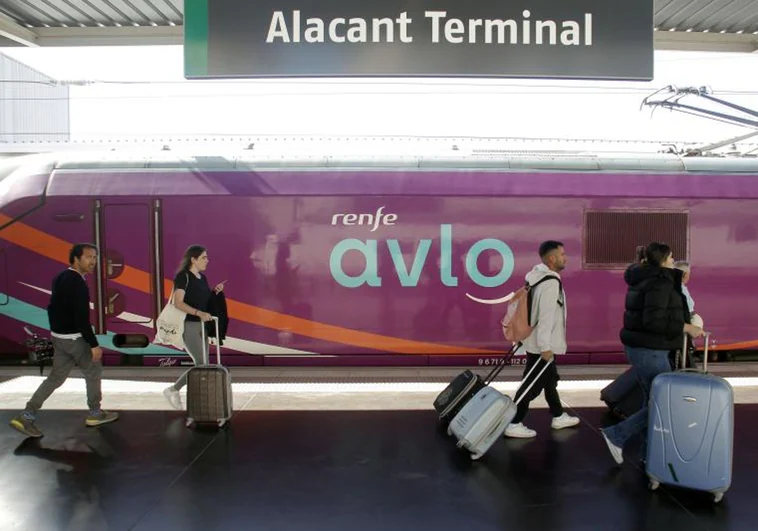 Los trenes Avlo que unen Madrid y la Comunidad Valenciana alcanzan el millón de viajeros