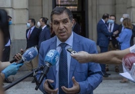 El presidente del TSJA aboga por que la justicia interfiera «cuanto menos» en los procesos electorales