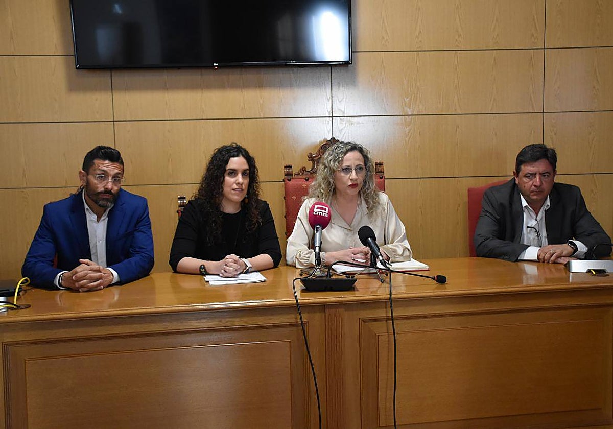 Inés Sandoval y Silvia Fernández