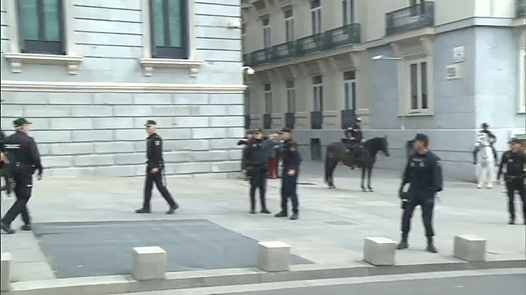 Activistas climáticos atacan el Congreso