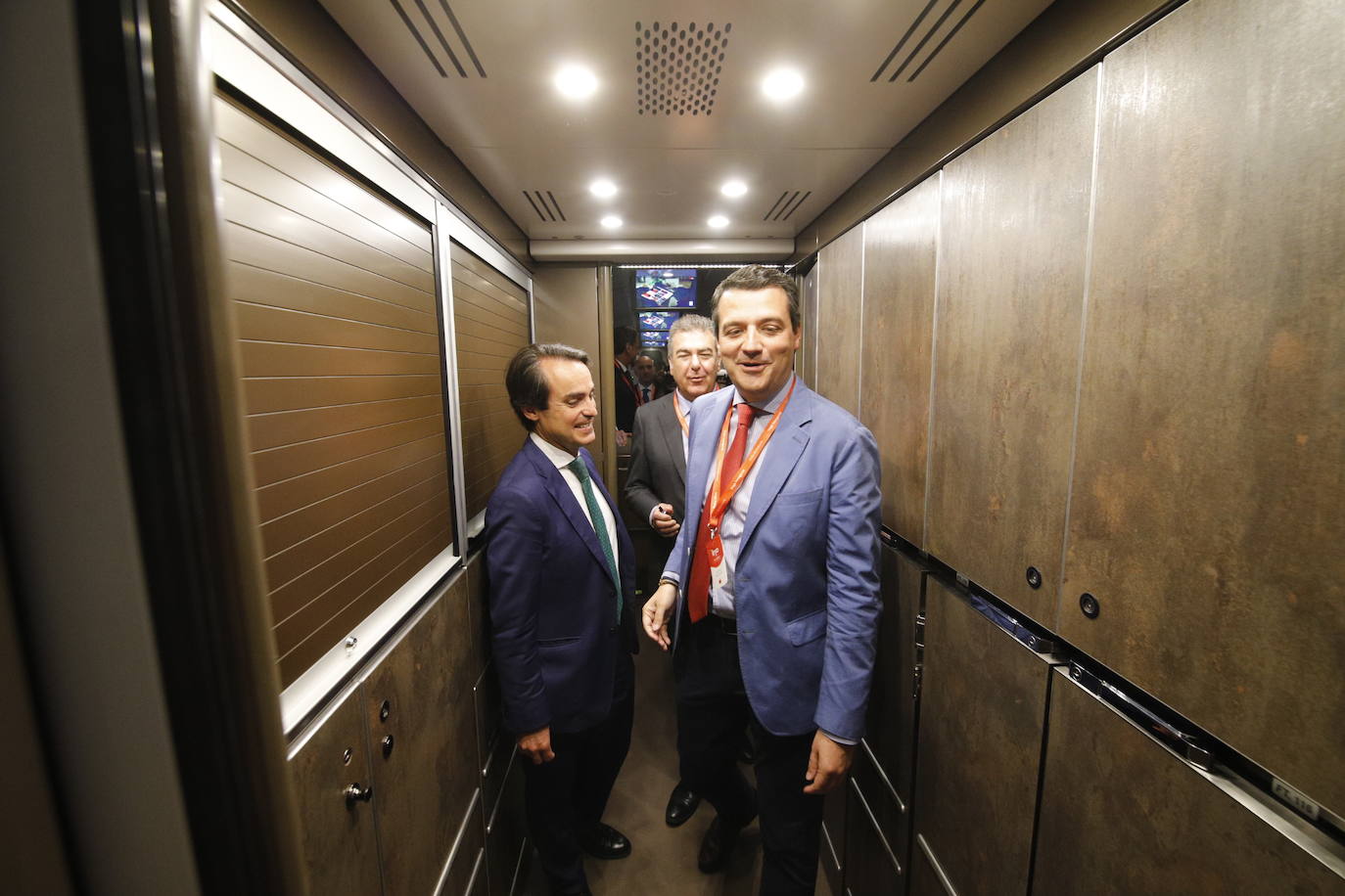 El viaje inaugural de las &#039;flechas rojas&#039; de Iryo desde Córdoba, en imágenes