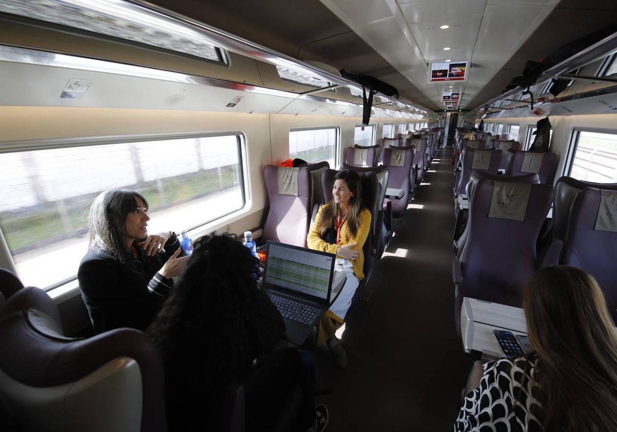 Uno de los vagones del tren inaugural de Iryo Madrid-Córdoba-Sevilla