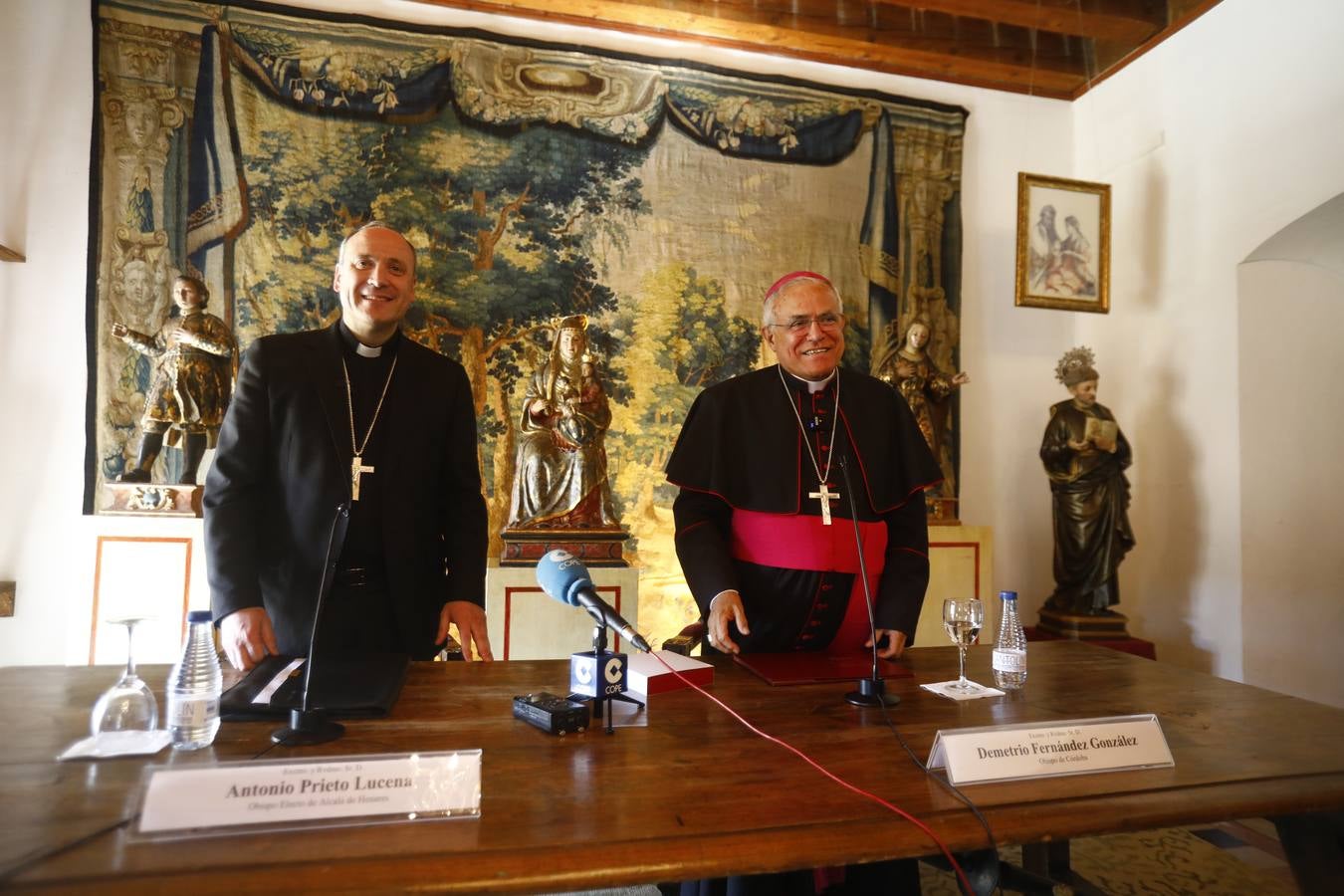 Fotos: La despedida del vicario general de Córdoba Antonio Prieto, en imágenes