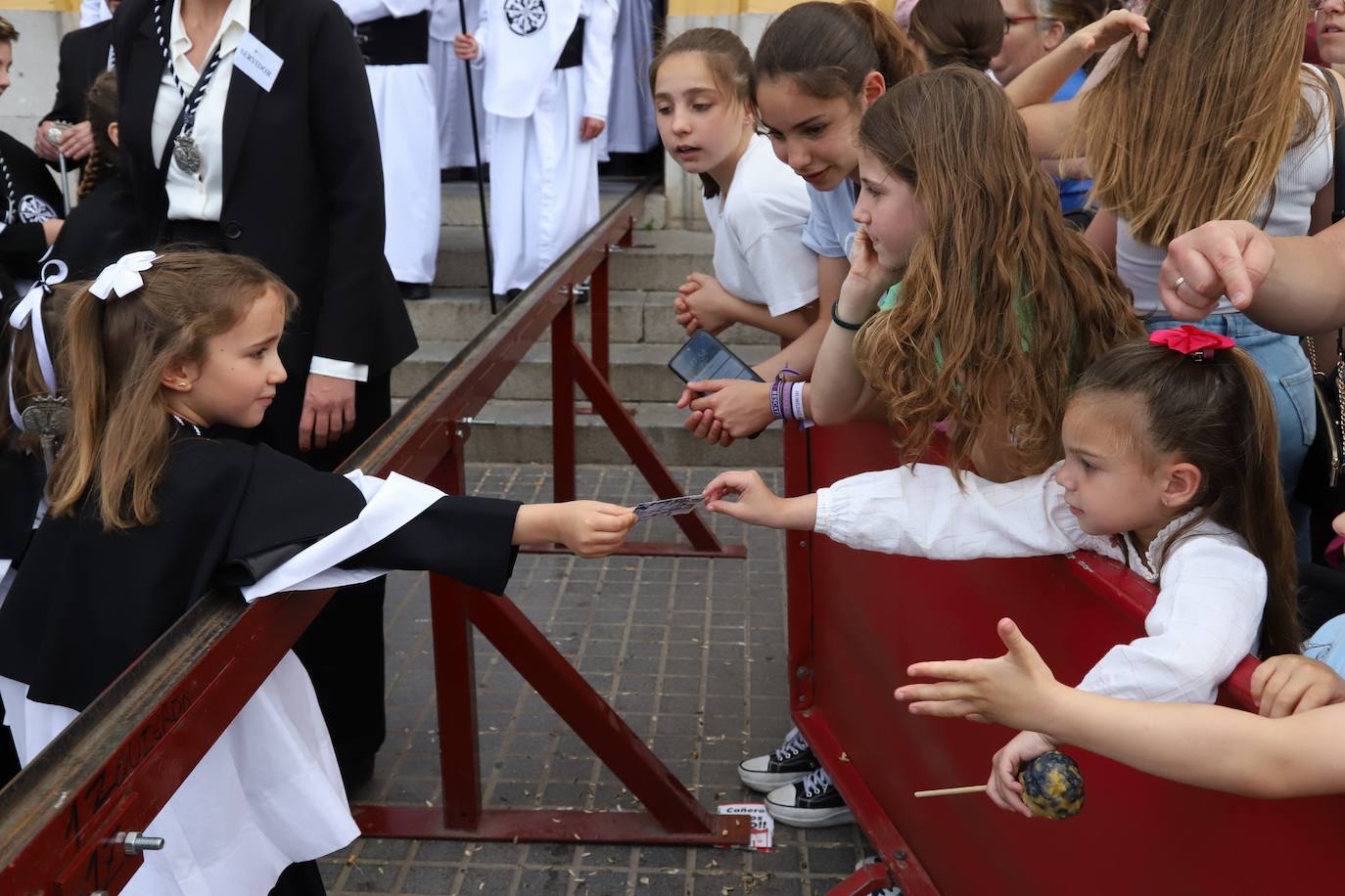 La procesión de la Presentación al Pueblo el Sábado de Pasión de Córdoba, en imágenes