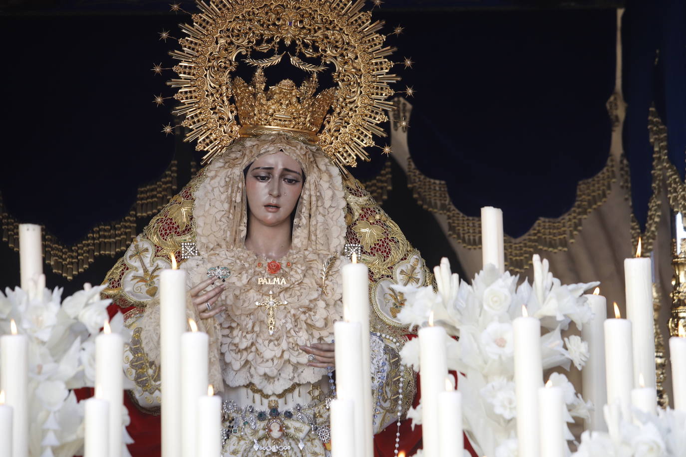 La esperada salida de la Entrada Triunfal el Domingo de Ramos de Córdoba, en imágenes