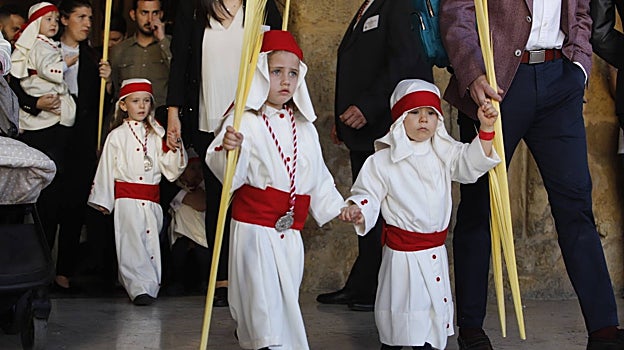 Niños hebreos en el cortejo de la Entrada Triunfal