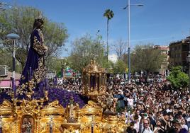 La imponente procesión del Rescatado de Córdoba el Domingo de Ramos, en imágenes