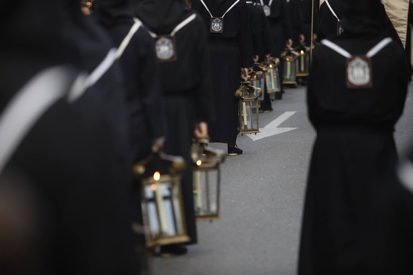 La escalofriante procesión de Remedio de Ánimas en el Lunes Santo de Córdoba